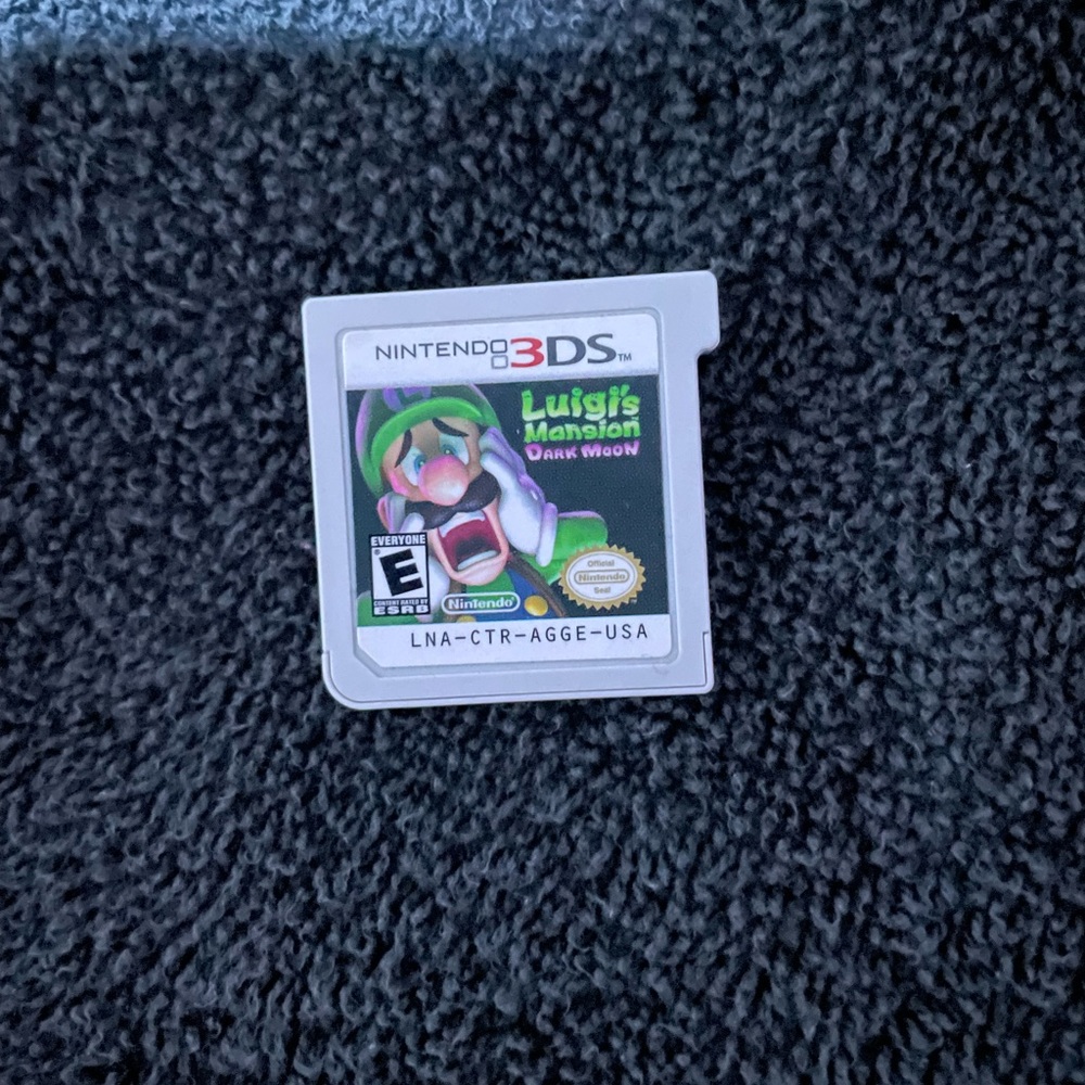 Luigi’s mansion dark moon game